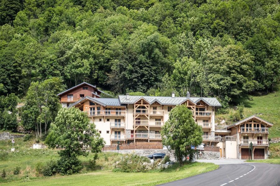 Vacances en montagne Résidence Chalet Les Amis - Peisey-Vallandry - Extérieur été