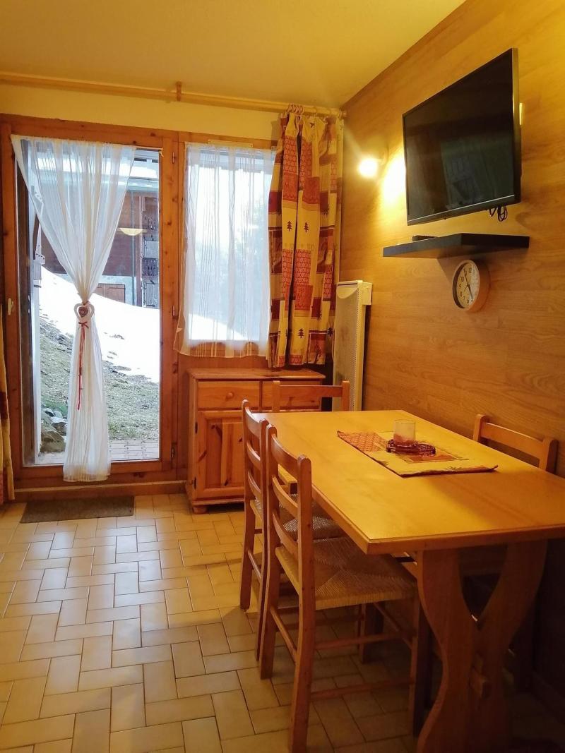 Holiday in mountain resort 2 room apartment 4 people (12) - Résidence Chalets du Planay - Montalbert