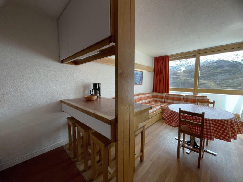 Vakantie in de bergen Appartement triplex 3 kamers 7 personen (835) - Résidence Challe - Les Menuires - Woonkamer