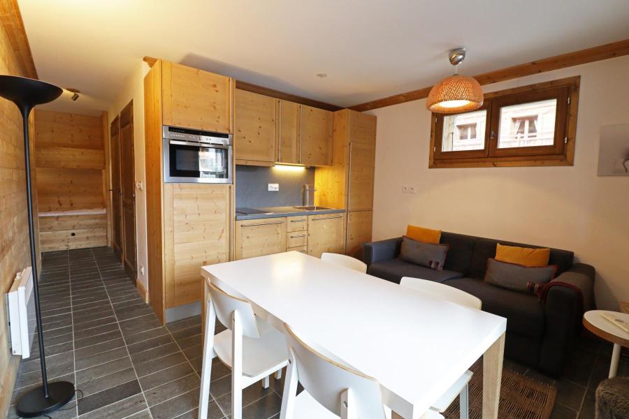 Holiday in mountain resort 2 room apartment sleeping corner 4 people - Résidence Chalune - Les Gets - Living room