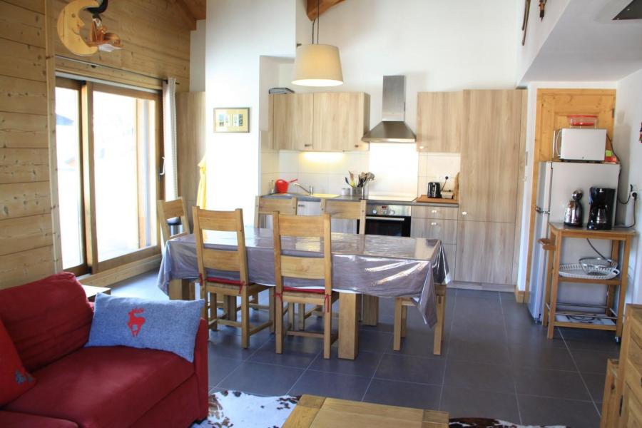 Vacaciones en montaña Apartamento dúplex 4 piezas 8 personas - Résidence Chalune - Les Gets - Estancia