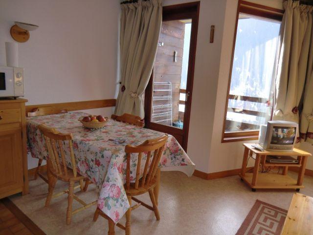 Vacanze in montagna Studio con alcova per 4 persone (1) - Résidence Chambron - Châtel - Soggiorno