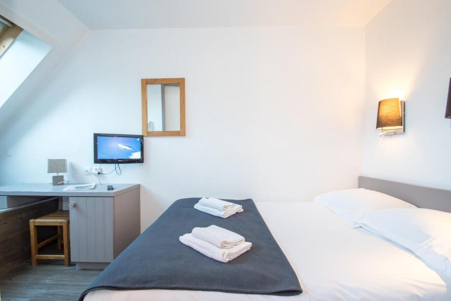 Holiday in mountain resort 2 room apartment 4 people (CROCUS) - Résidence Chamois Blanc - Chamonix - Bedroom