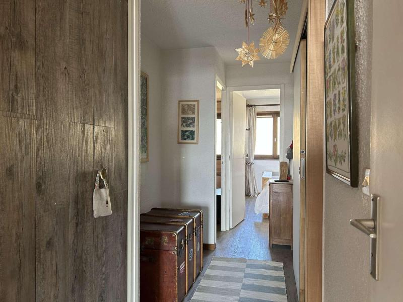 Urlaub in den Bergen 3-Zimmer-Appartment für 6 Personen (D451) - Résidence Chamoisière - Montgenèvre - Flur