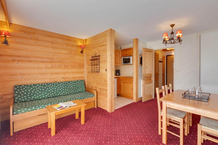 Holiday in mountain resort Studio sleeping corner 4 people - Résidence Champamé - Les 2 Alpes - Living room