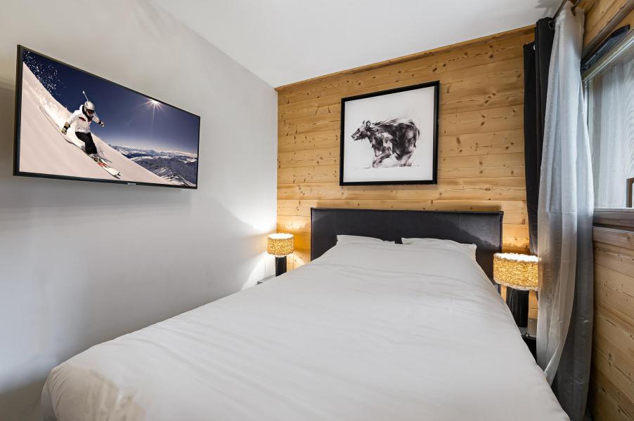 Holiday in mountain resort 2 room apartment 4 people (RC03) - Résidence Chantemerle - Courchevel - Bedroom