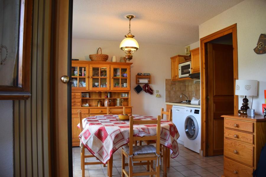 Vacanze in montagna Appartamento 2 stanze con mezzanino per 6 persone - Résidence Chantemerle - Les Gets - Soggiorno