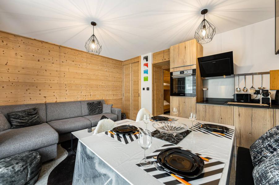 Vakantie in de bergen Appartement 2 kamers 4 personen (RC03) - Résidence Chantemerle - Courchevel - Woonkamer