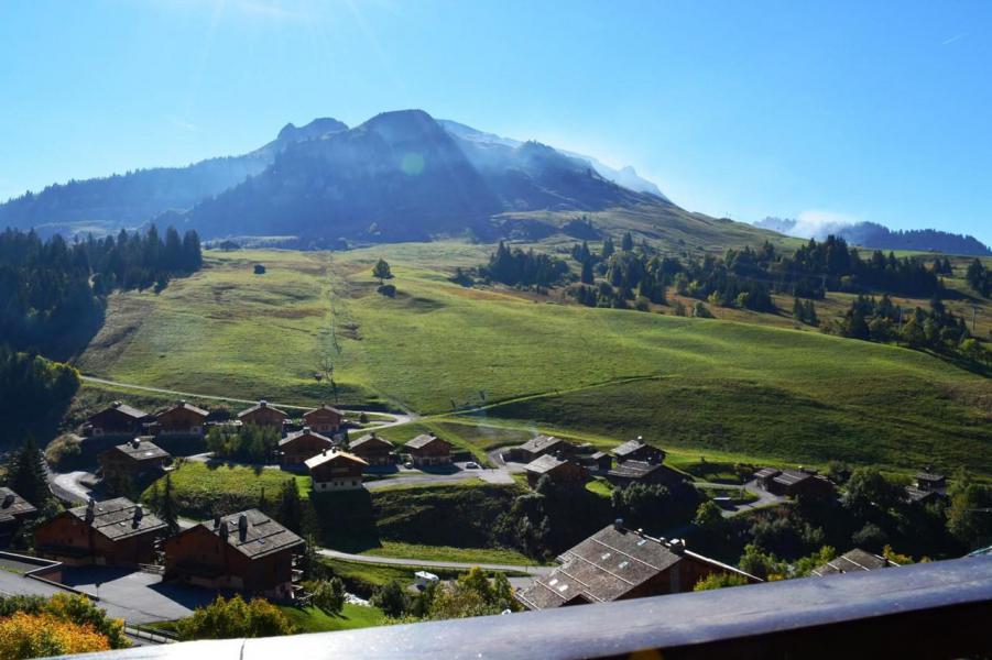 Vacaciones en montaña Apartamento cabina para 4 personas (5E) - Résidence Chanteneige - Le Grand Bornand - Balcón