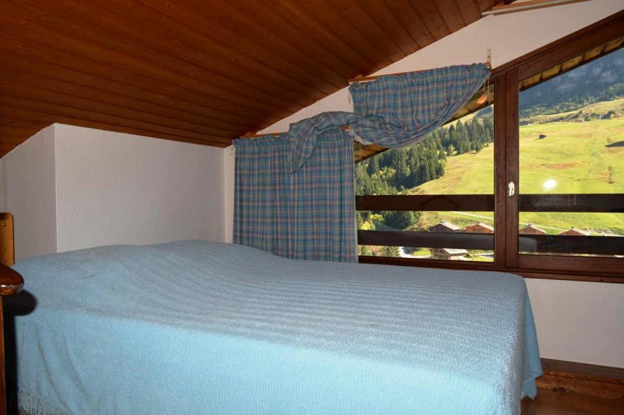 Urlaub in den Bergen Wohnung 3 Mezzanine Zimmer 6 Leute (2C) - Résidence Chanteneige - Le Grand Bornand - Offener Schlafbereich