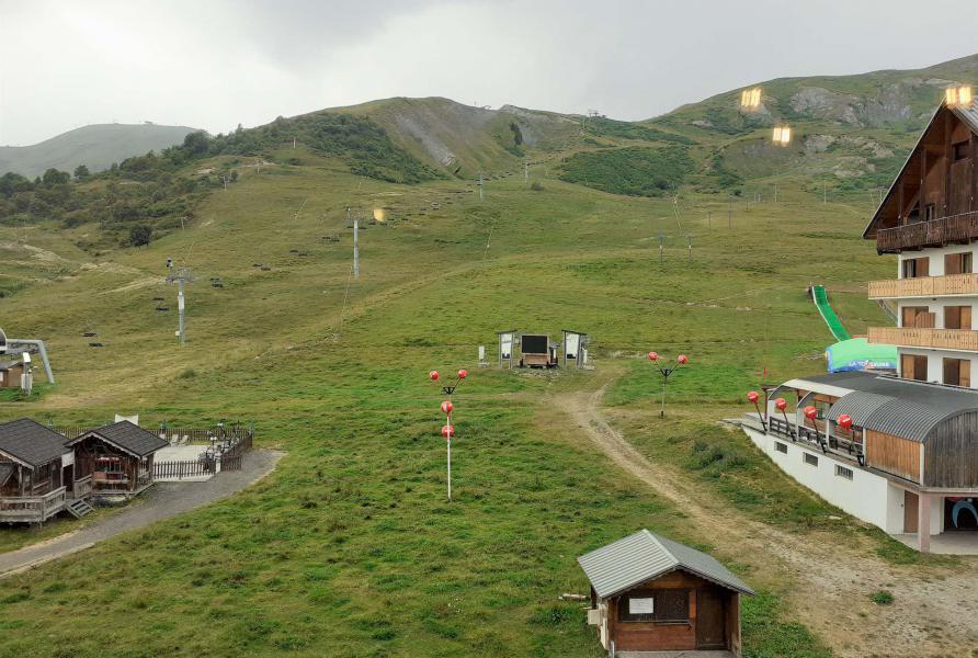 Location au ski Studio coin montagne 4 personnes (145) - Résidence Chaput - La Toussuire - Extérieur été