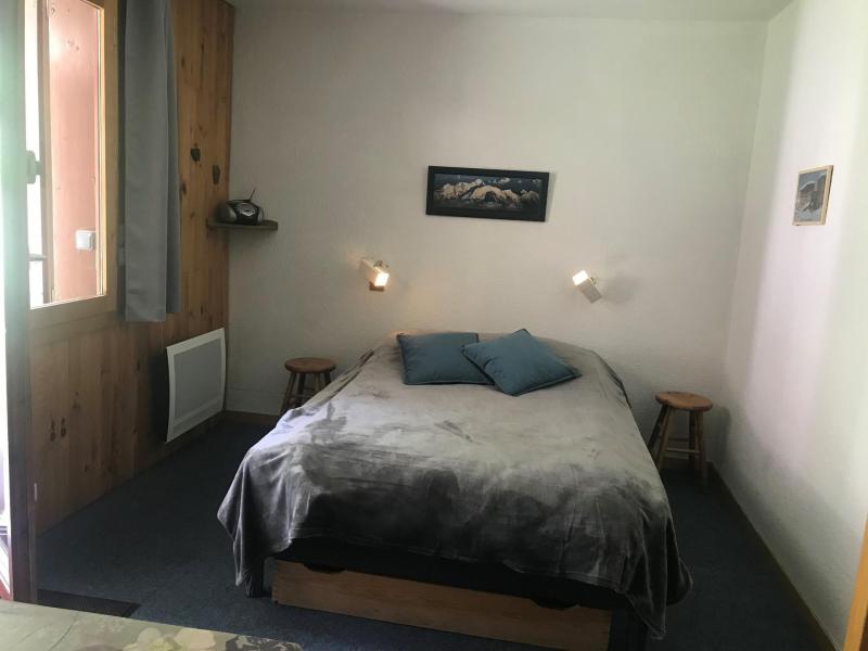 Vacances en montagne Studio divisible 5 personnes (CHA1) - Résidence Chardonnet - Montchavin La Plagne - Chambre