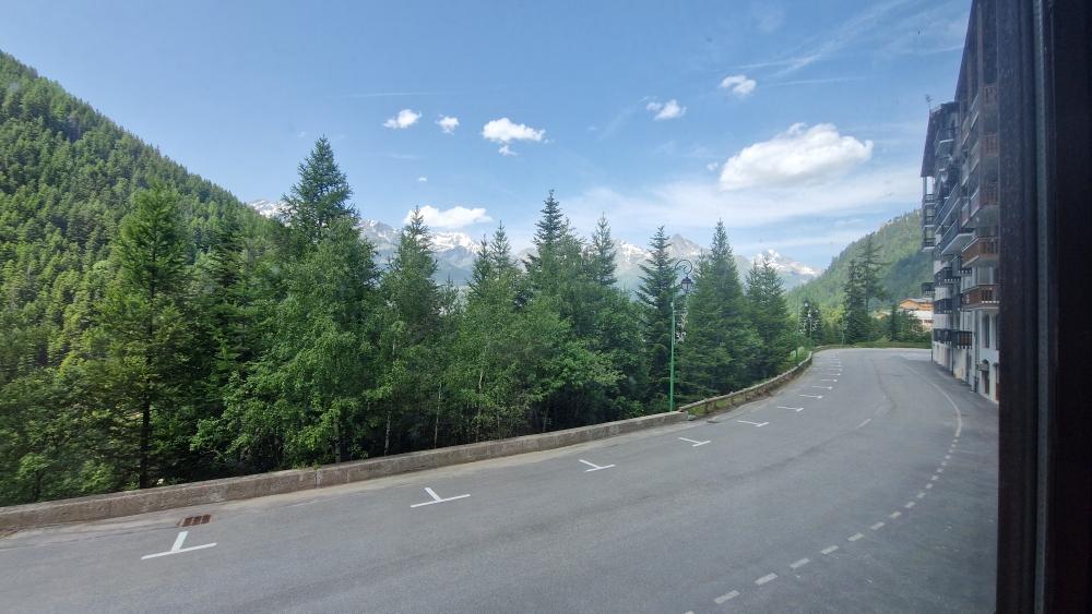 Holiday in mountain resort 4 room duplex apartment 12 people (00) - Résidence Charmaix - Valfréjus - Summer outside