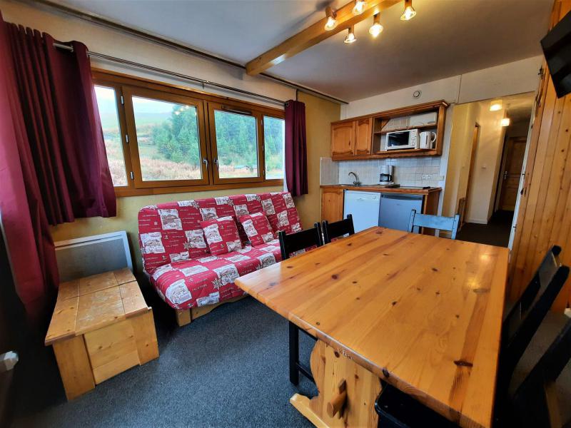 Vakantie in de bergen Appartement 2 kabine kamers 5 personen (514) - Résidence Charmette - Les Menuires - Woonkamer