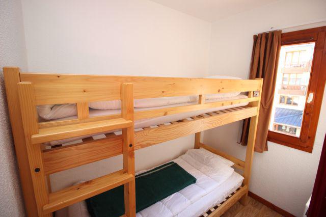 Vacances en montagne Studio cabine 4 personnes (24) - Résidence Chavière - Valfréjus - Lits superposés