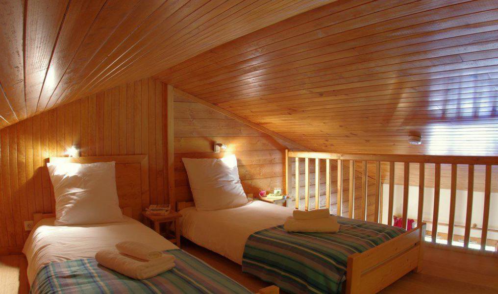 Holiday in mountain resort 2 room duplex apartment 5 people (G251) - Résidence Cheval Blanc - Valmorel - Cabin