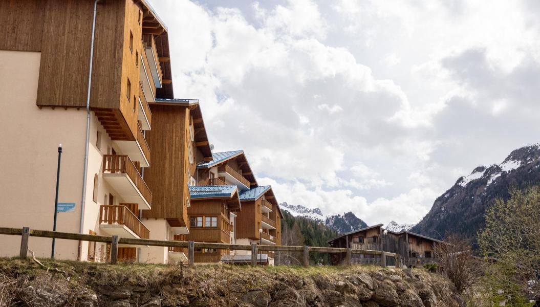 Urlaub in den Bergen 3-Zimmer-Holzhütte für 6 Personen (29) - Résidence Cheval Blanc - Valfréjus - Draußen im Sommer