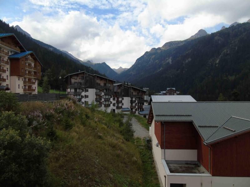 Vacances en montagne Appartement 2 pièces 6 personnes (40) - Résidence Cheval Blanc - Valfréjus