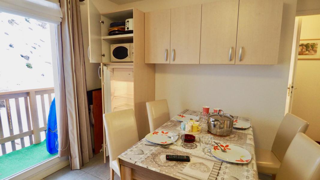 Wakacje w górach Apartament 2 pokojowy kabina 6 osób (105) - Résidence Cheval Blanc - Valfréjus - Zakwaterowanie