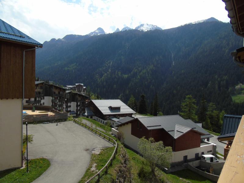 Vacanze in montagna Appartamento 4 stanze con mezzanino per 8 persone (74) - Résidence Cheval Blanc - Valfréjus - Balcone