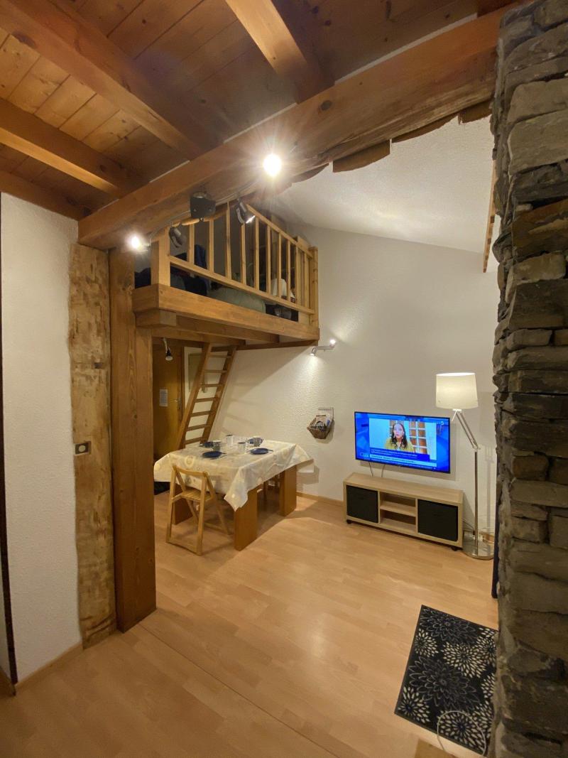 Vacances en montagne Studio mezzanine 4 personnes (111) - Résidence Christiana - Montalbert - Séjour