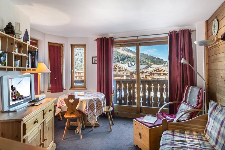 Holiday in mountain resort 2 room apartment 4 people (201) - Résidence Cimes Blanches - Courchevel - Living room