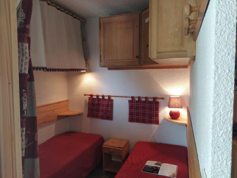 Holiday in mountain resort 2 room apartment sleeping corner 4 people (2500) - Résidence Cimes de Caron - Val Thorens