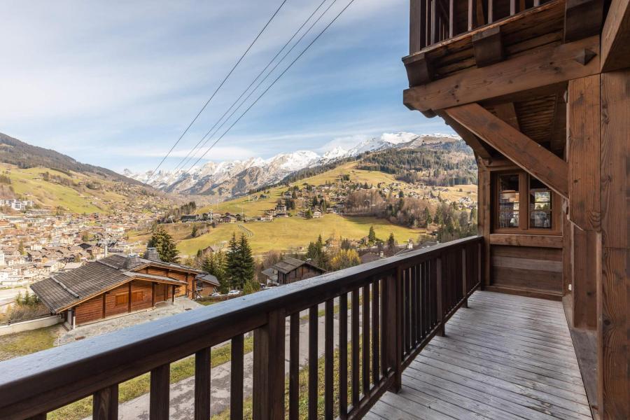 Vakantie in de bergen Résidence Clafoutis - La Clusaz - Balkon