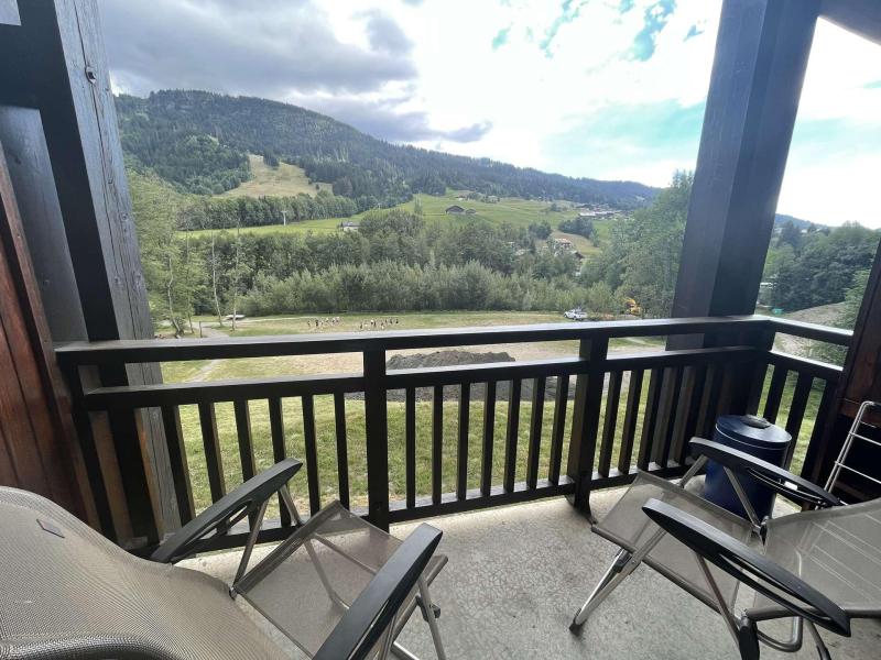 Vacaciones en montaña Apartamento 2 piezas mezzanine para 5 personas (B2L) - Résidence Clos des Meurets - Praz sur Arly - Balcón