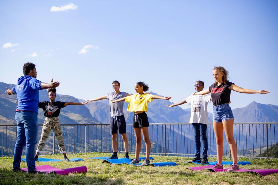Vacanze in montagna Résidence Club MMV les Clarines - Les 2 Alpes - Esteriore estate
