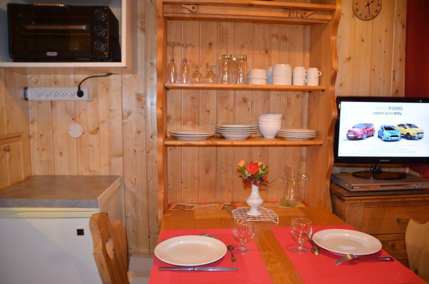 Holiday in mountain resort Studio 2 people (645) - Résidence Combes - Les Menuires - Accommodation