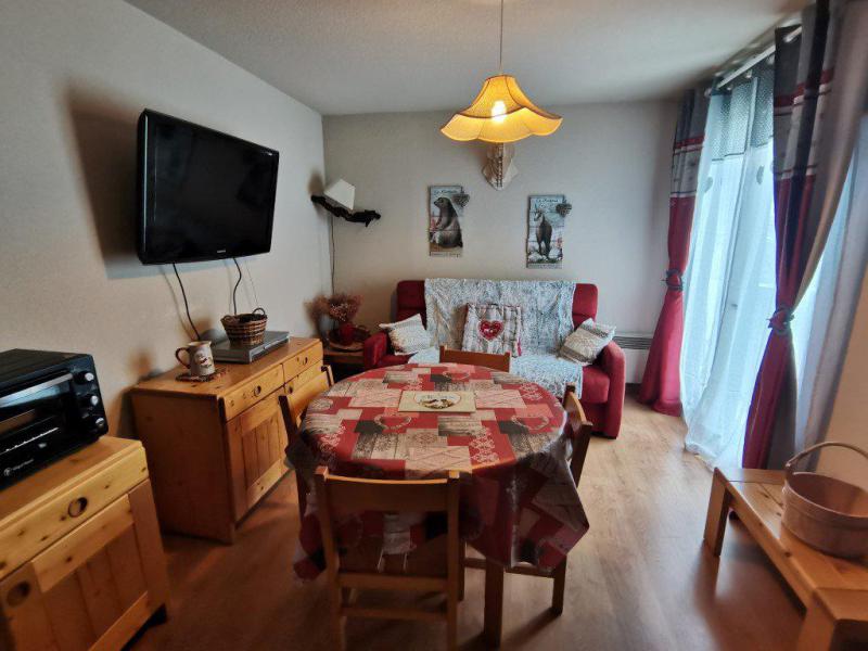 Holiday in mountain resort 2 room apartment sleeping corner 6 people (232C) - Résidence Comète - Réallon - Accommodation