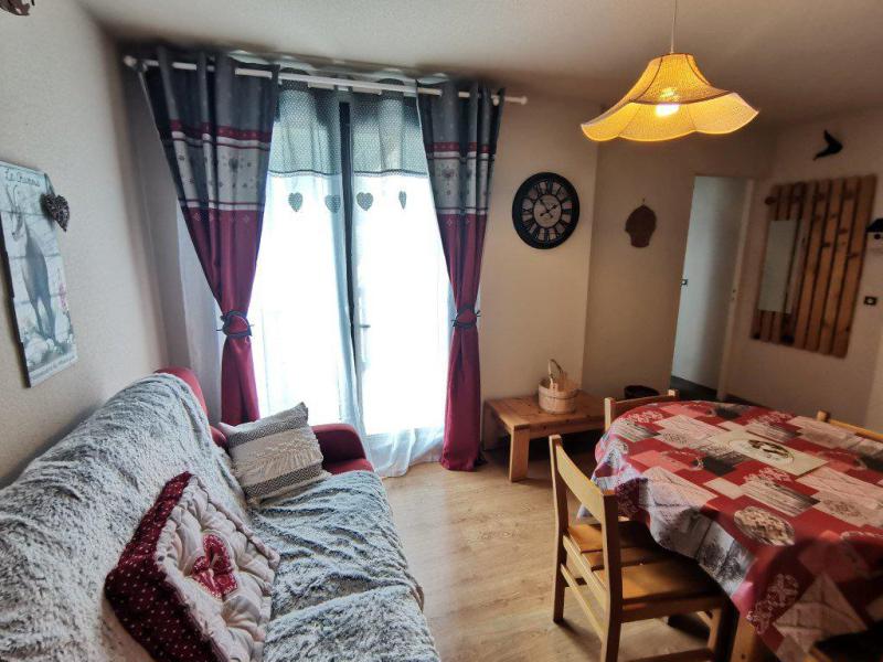 Holiday in mountain resort 2 room apartment sleeping corner 6 people (232C) - Résidence Comète - Réallon - Living room