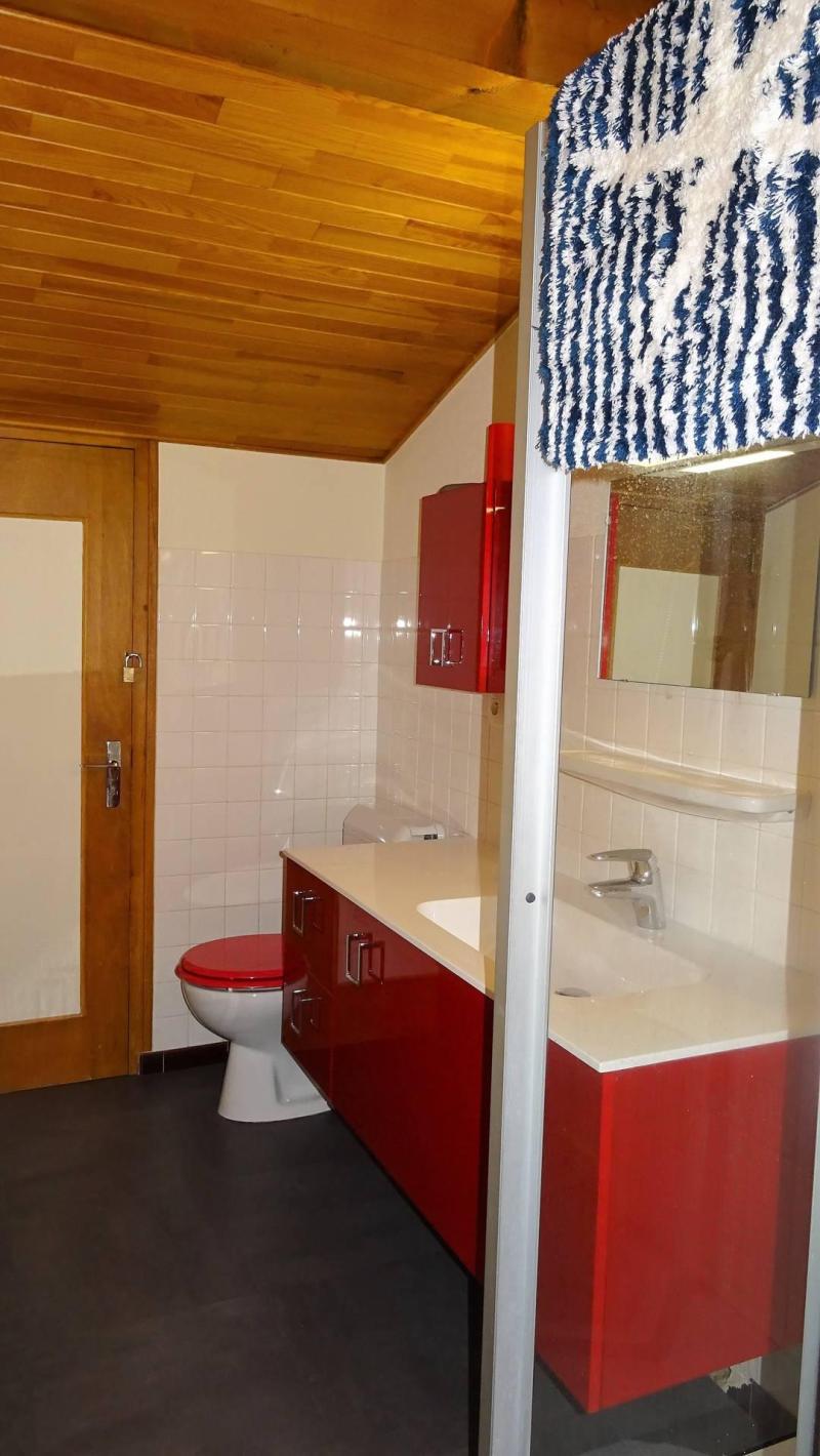 Vacances en montagne Appartement duplex 6 pièces 12 personnes - Résidence Copinière - Les Gets - Salle de douche