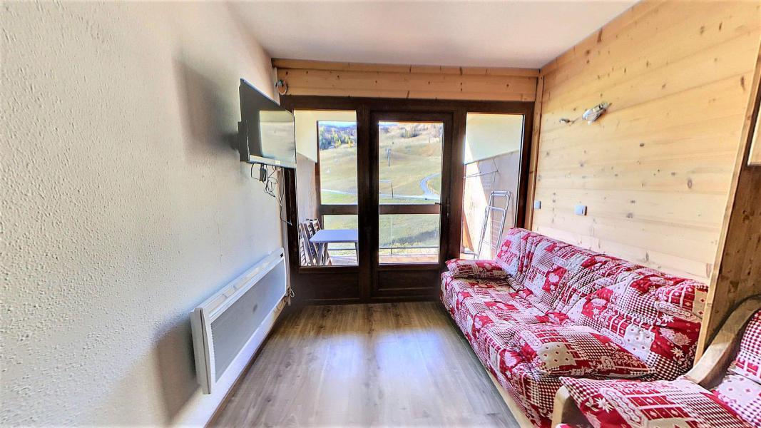 Vacances en montagne Studio coin montagne 4 personnes (0602) - Résidence Cosmos - Le Corbier