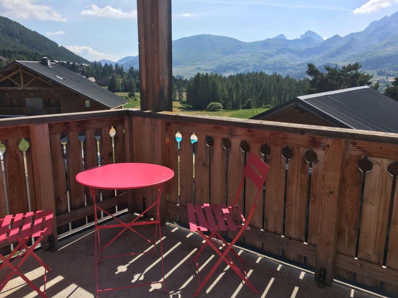 Vacaciones en montaña Apartamento dúplex 3 piezas 8 personas (122) - Résidence Crête du Berger - La Joue du Loup - Terraza