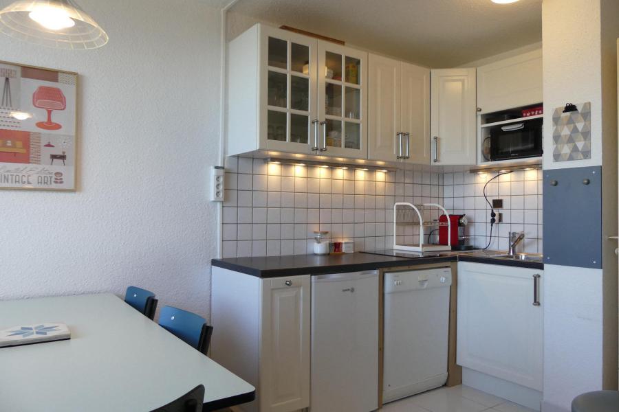 Vacaciones en montaña Apartamento 2 piezas para 5 personas (30) - Résidence Creux de l'Ours Rouge - Méribel-Mottaret - Kitchenette