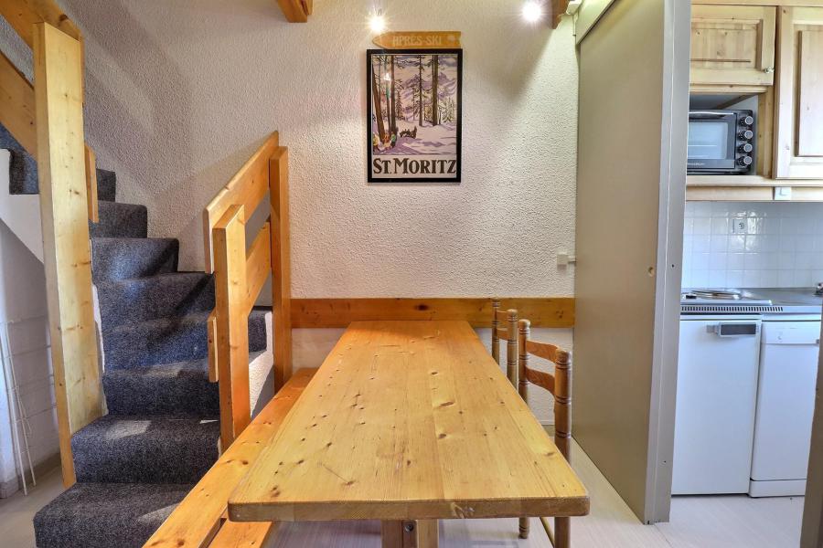 Vakantie in de bergen Appartement duplex 3 kamers 6 personen (A49) - Résidence Creux de l'Ours Rouge - Méribel-Mottaret - Woonkamer