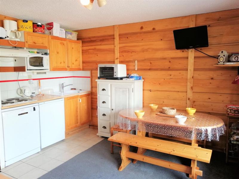 Holiday in mountain resort 2 room apartment 4 people (202) - Résidence Criou - Morillon - Accommodation