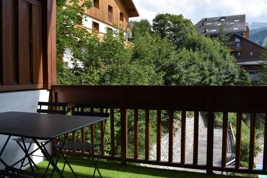 Vacaciones en montaña Apartamento 3 piezas para 5 personas (50) - Résidence Cristal - Méribel - Balcón