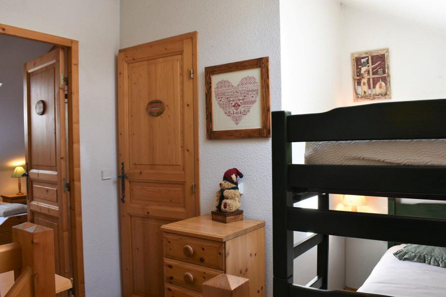 Vacaciones en montaña Apartamento dúplex 3 piezas 6 personas (51) - Résidence Cristal - Méribel - Cabina