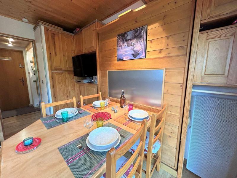 Vacances en montagne Studio 4 personnes (58) - Résidence Cristal - Méribel - Logement