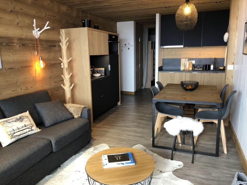 Urlaub in den Bergen 2-Zimmer-Berghütte für 6 Personen (71) - Résidence Curling A Tour - Tignes - Wohnzimmer