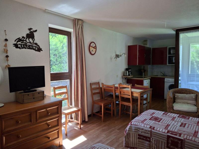 Vacances en montagne Studio coin montagne 4 personnes (1106) - Résidence Cybèle - Brides Les Bains - Logement