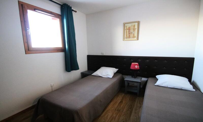 Vakantie in de bergen Appartement 3 kamers 6 personen (42m²) - Résidence Dame Blanche - Maeva Home - Puy-Saint-Vincent - Buiten zomer