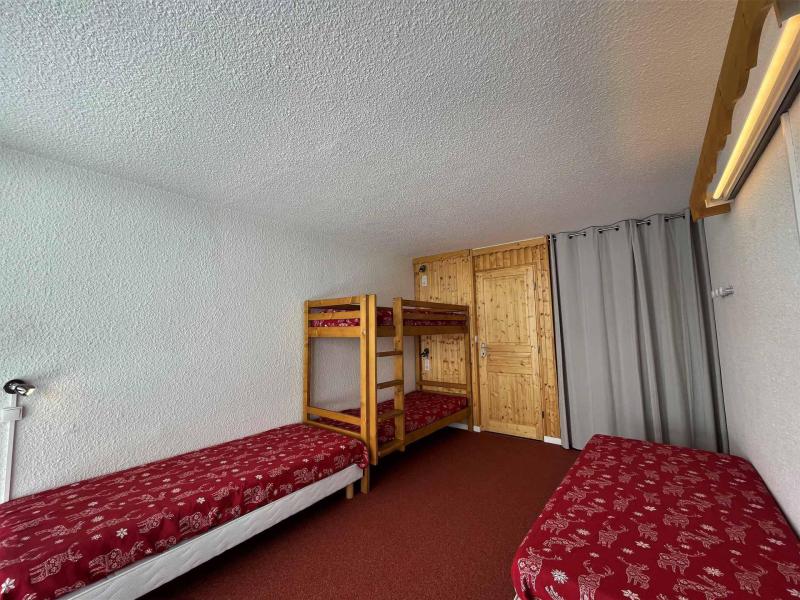 Urlaub in den Bergen 3-Zimmer-Appartment für 8 Personen (628) - Résidence Danchet - Les Menuires - Schlafzimmer