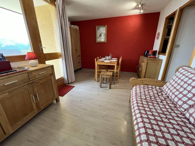 Vakantie in de bergen Studio bergnis 4 personen (0213) - Résidence de l'Aigle - Peisey-Vallandry - Woonkamer