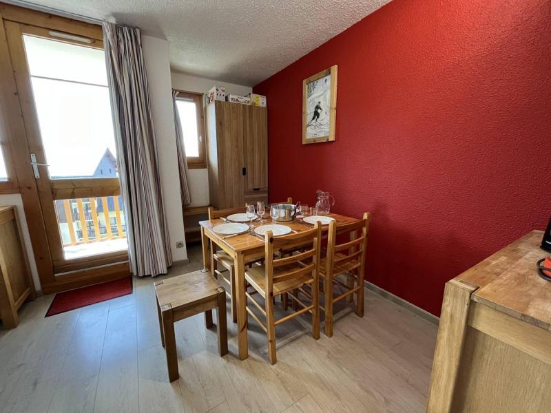 Vakantie in de bergen Studio bergnis 4 personen (0213) - Résidence de l'Aigle - Peisey-Vallandry - Woonkamer