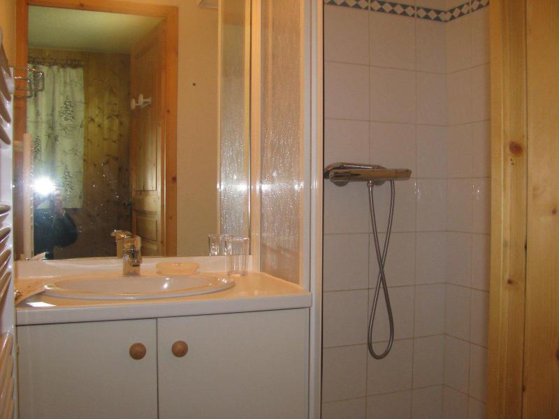 Vacances en montagne Appartement duplex 4 pièces 8 personnes (6) - Résidence de la Clarée - Valloire - Salle de douche