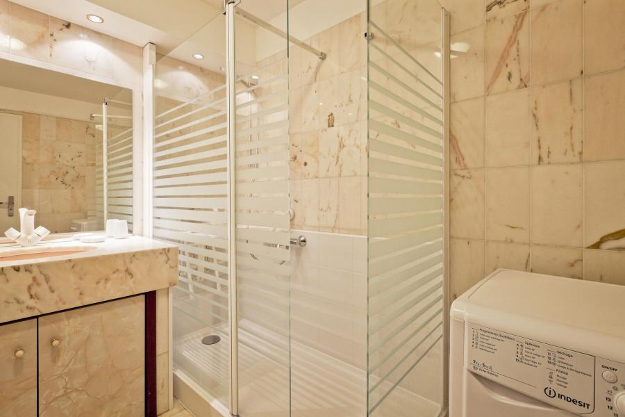 Vacances en montagne Appartement duplex 3 pièces 8 personnes - Résidence de la Poste - Brides Les Bains - Salle de douche